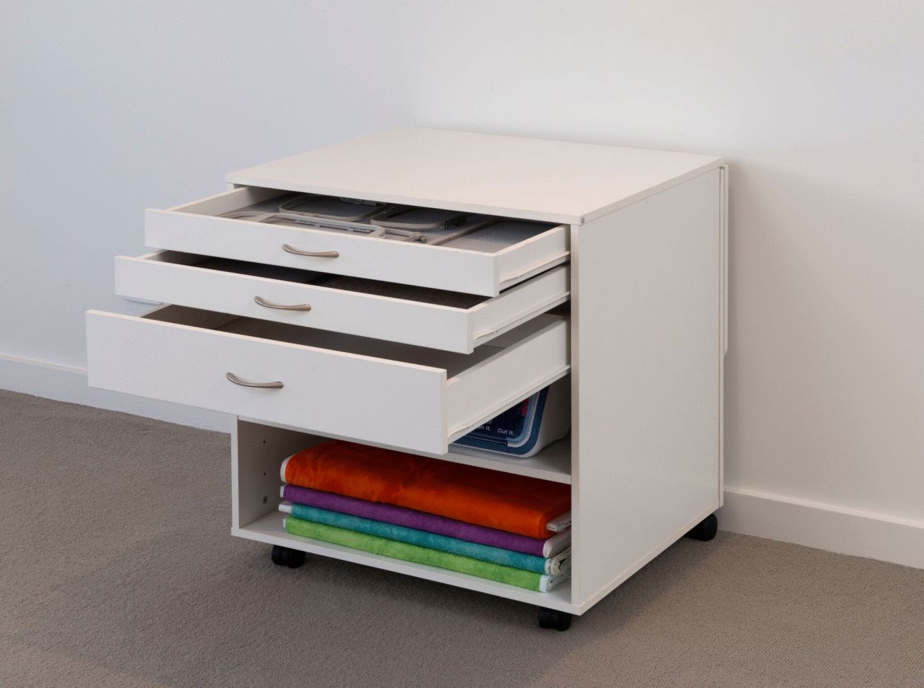 Horn Modular 3 Drawer with Adjustable Shelf Sewing Machine City